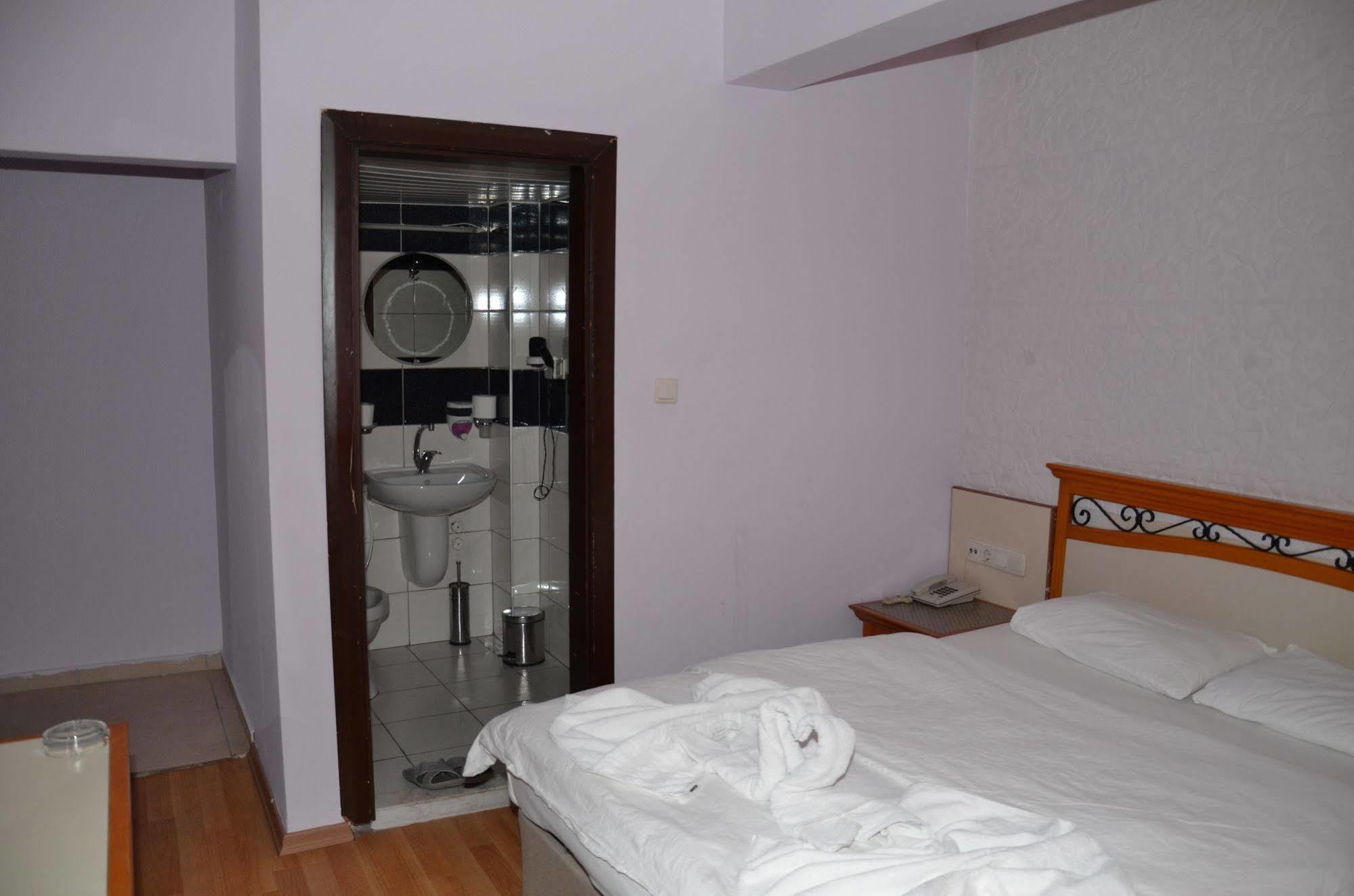 Ozturk Hotel Antalya Zewnętrze zdjęcie