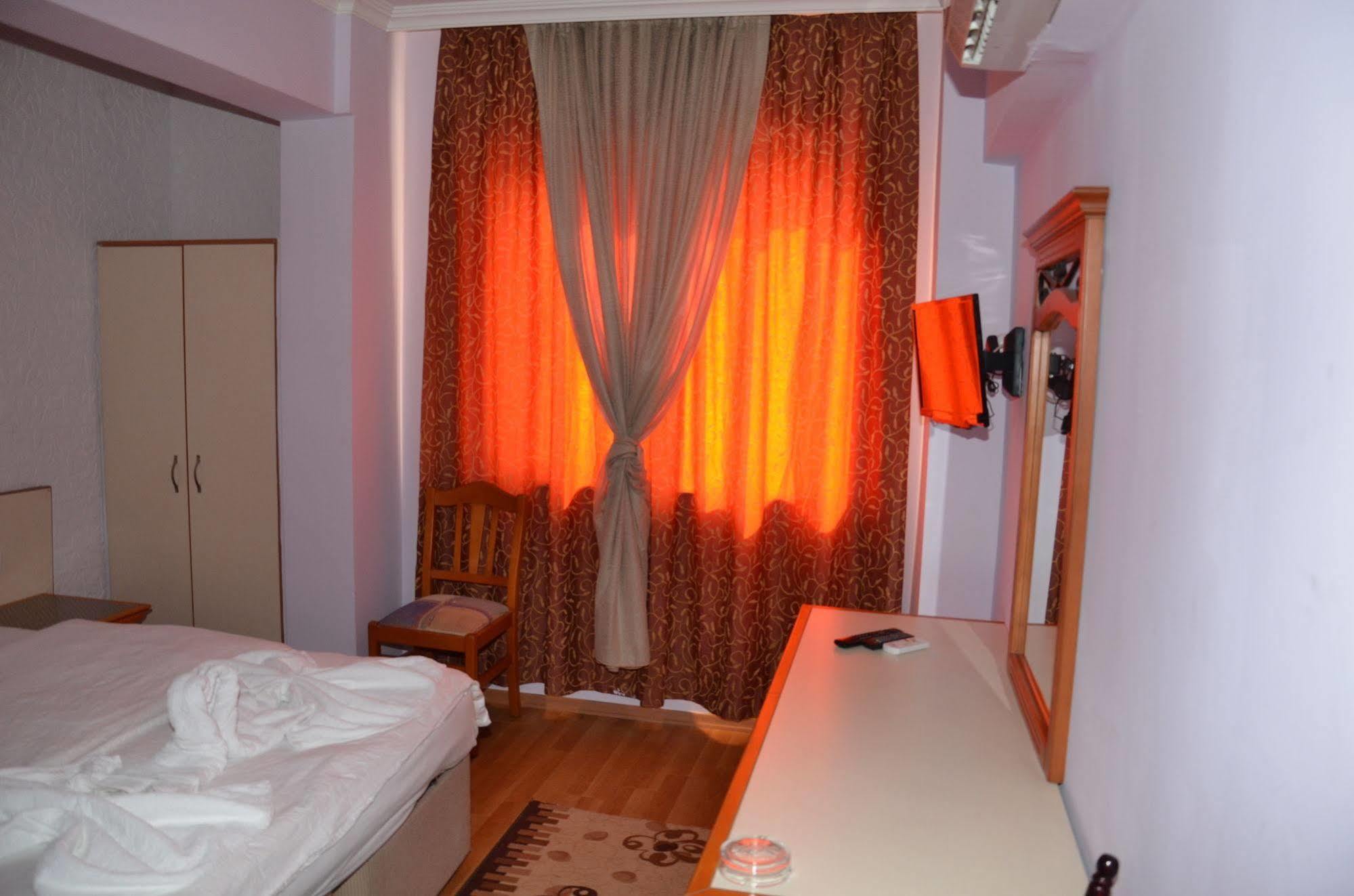 Ozturk Hotel Antalya Zewnętrze zdjęcie